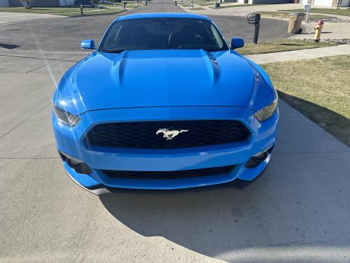 2017 Ford Mustang EcoBoost Premium