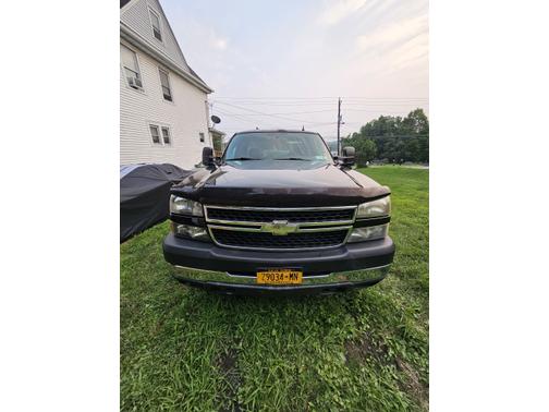 2007 Chevrolet Silverado 2500 LT3 H/D Extended Cab Classic
