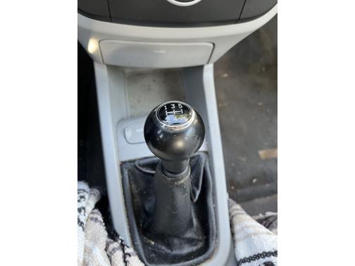 Photo 4 of 7 of 2008 Kia Spectra LX