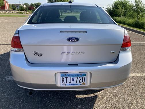 Silver 2010 Ford Focus SE