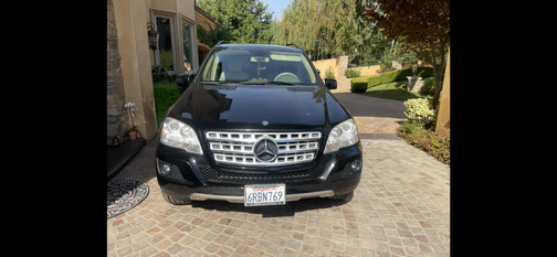Black 2011 Mercedes-Benz M-Class ML 350
