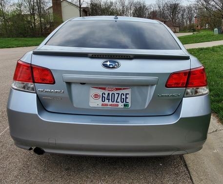 Silver 2014 Subaru Legacy 2.5i Sport