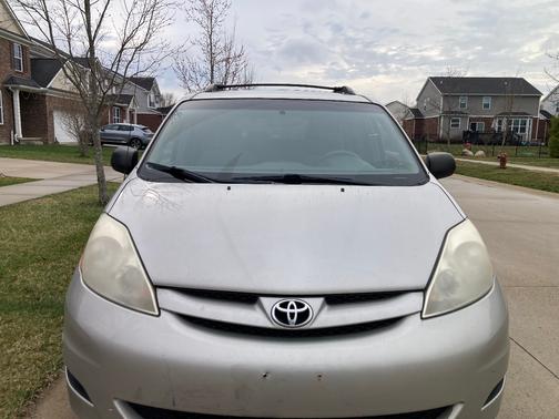 2007 Toyota Sienna CE