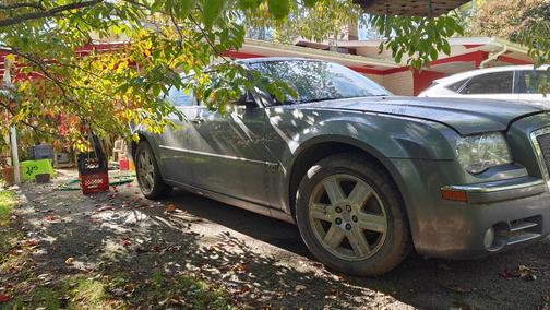 Gray 2006 Chrysler 300C Base