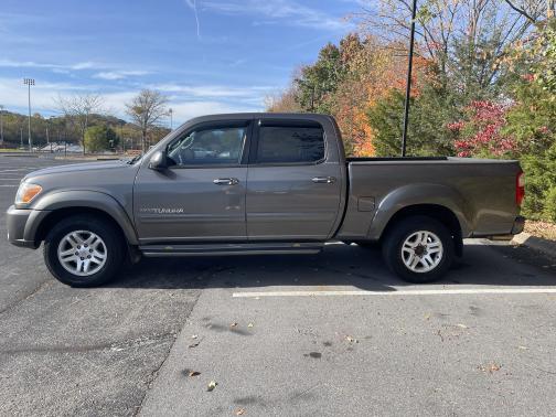 2006 Toyota Tundra Base