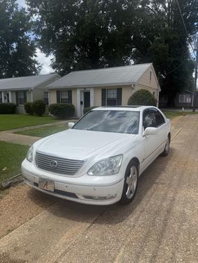 2004 Lexus LS 430 Base