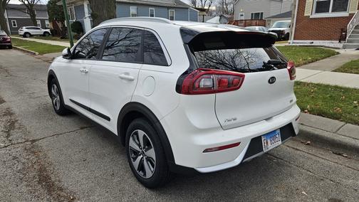 2017 Kia Niro EX