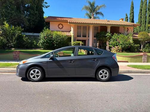 Gray 2013 Toyota Prius Two