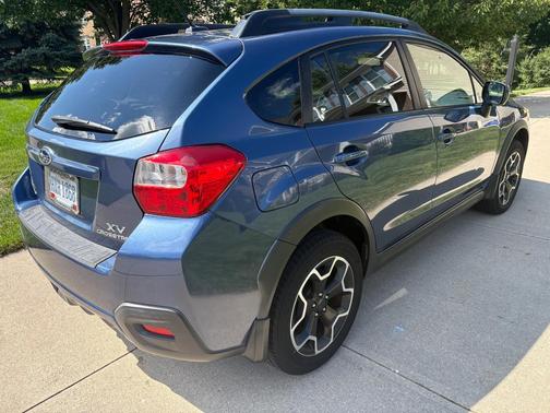 Blue 2013 Subaru XV Crosstrek 2.0i Limited