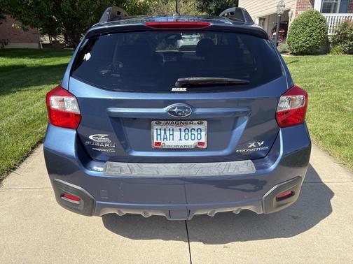 Blue 2013 Subaru XV Crosstrek 2.0i Limited