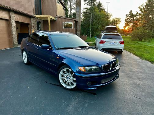 2005 BMW 330 i