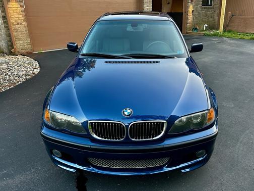 2005 BMW 330 i
