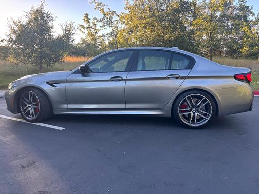Silver 2021 BMW M5 Base