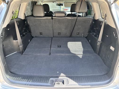 Gray 2015 Toyota Highlander XLE