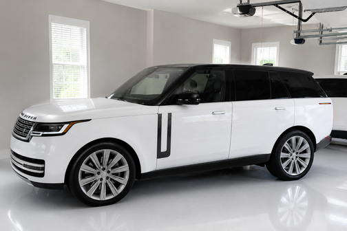 White 2024 Land Rover Range Rover P400 SE LWB 7 Seat
