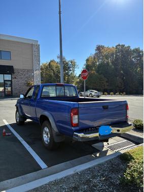 1998 Nissan Frontier SE King Cab
