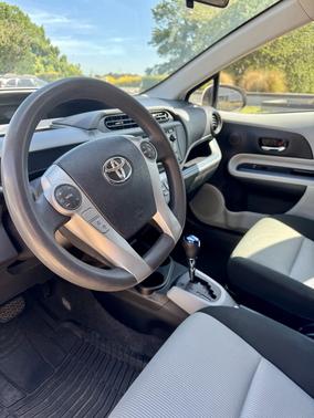 2013 Toyota Prius c One