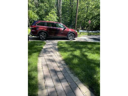 2019 Toyota Highlander LE Plus