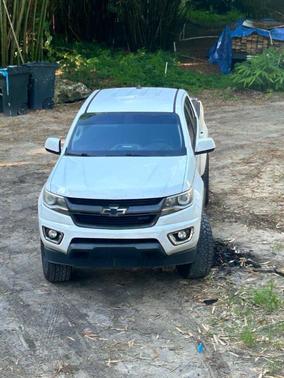 White 2017 Chevrolet Colorado Z71
