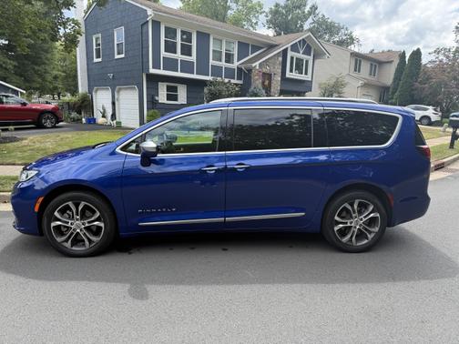 2021 Chrysler Pacifica Pinnacle