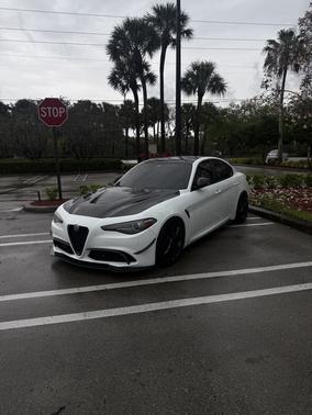 White 2020 Alfa Romeo Giulia Base