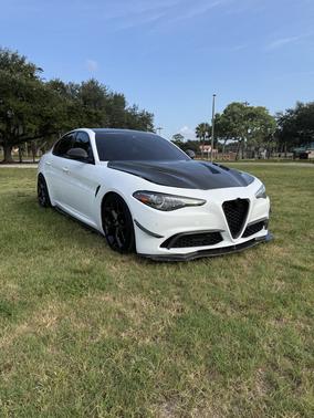 White 2020 Alfa Romeo Giulia Base