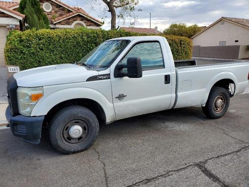 White 2011 Ford F-250 XL
