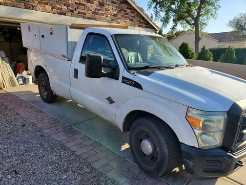 White 2011 Ford F-250 XL