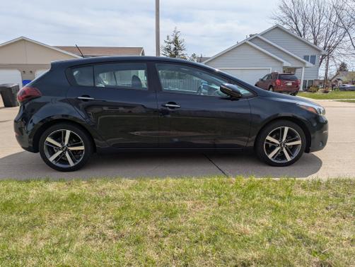 2017 Kia Forte EX