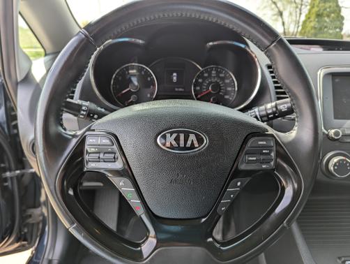 2017 Kia Forte EX