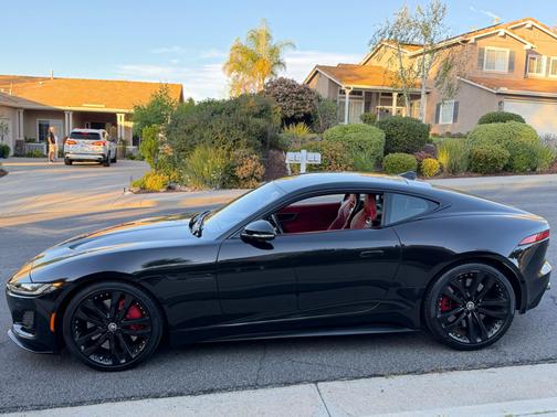2024 Jaguar F-TYPE P450 R-Dynamic