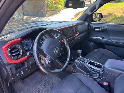 Black 2016 Toyota Tacoma TRD Sport