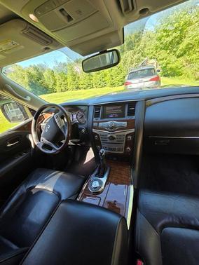 Black 2019 INFINITI QX80 LUXE