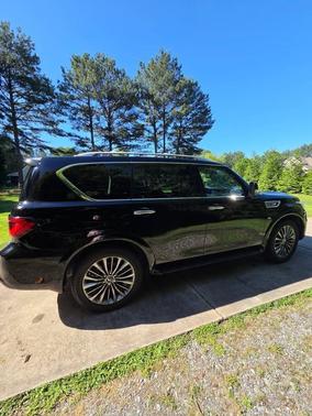 Black 2019 INFINITI QX80 LUXE