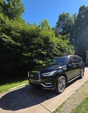 Black 2019 INFINITI QX80 LUXE