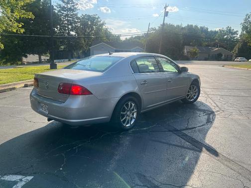 Silver 2008 Buick Lucerne CXL