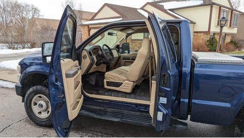 Photo 4 of 6 of 2008 Ford F-250 XL SuperCab Super Duty