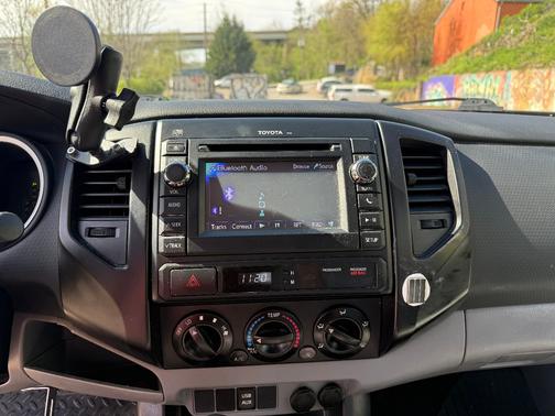 2013 Toyota Tacoma Base