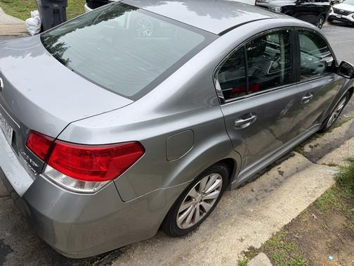 Gray 2010 Subaru Legacy 3.6 R Limited