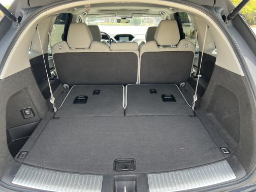 2016 Acura MDX 3.5L w/Technology Package