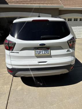 White 2017 Ford Escape SE