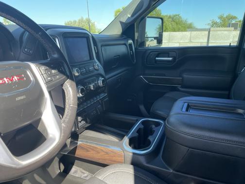 Silver 2021 GMC Sierra 2500 SLT