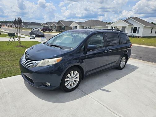 2011 Toyota Sienna Limited