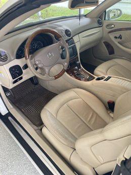 White 2009 Mercedes-Benz CLK-Class CLK 350