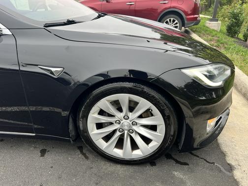 Black 2016 Tesla Model S 75D