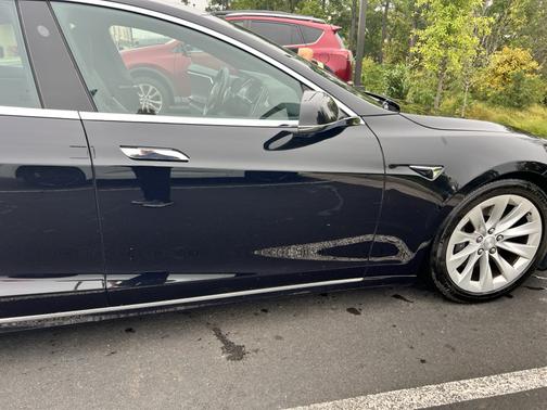 Black 2016 Tesla Model S 75D