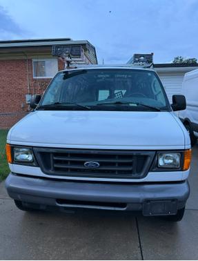 2006 Ford E250 Base