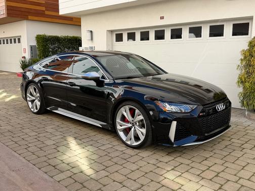 2021 Audi RS 7 4.0T