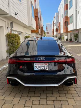 2021 Audi RS 7 4.0T