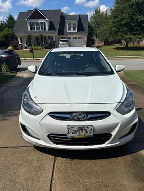 White 2012 Hyundai Accent GS